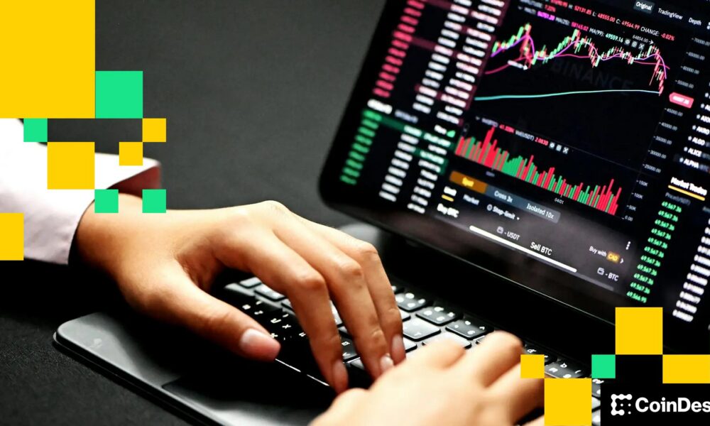 گریسکیل برخورد با بادهای مخالف و موافق برای قیمت کریپتوها را می‌بیند