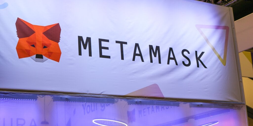 MetaMask از تبادلات فرا مایع پشتیبانی می‌کند و به‌سوی ادغام Polymarket نگاه می‌کند
