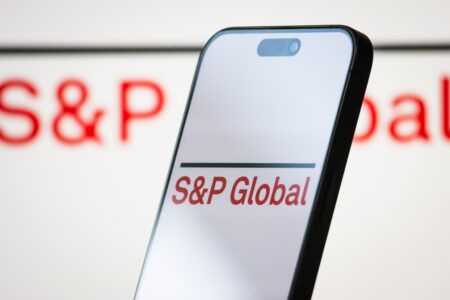 شاخص جدید S&P، 15 رمزارز را با 35 سهم مرتبط با رمزارزها ترکیب می کند