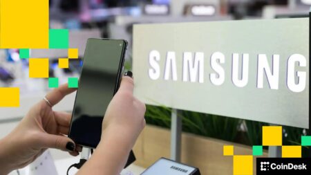 سامسونگ به 75 میلیون کاربر دستگاه Galaxy دسترسی به رمزنگار Coinbase اضافه می کند